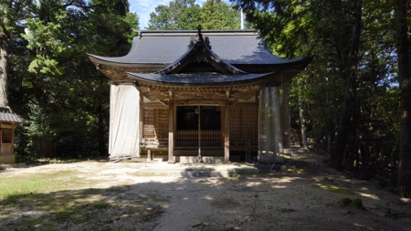 産霊七神社(市場)
