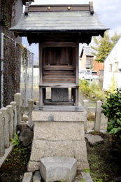 幽斎を祀る神社(平野屋町)