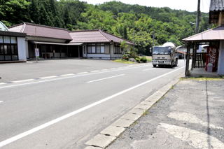 河原農協前