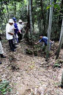 大波古墳2号墳(横穴だけれども後世に石材が取られていて原形がない)