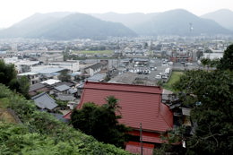 善福寺(赤い屋根)から京田