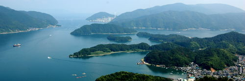舞鶴湾口(五老岳より)