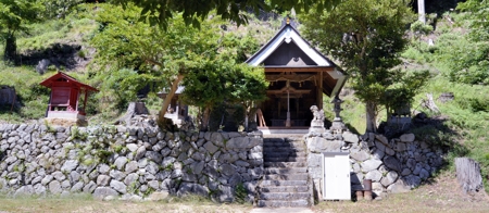 大歳神社(金尾)