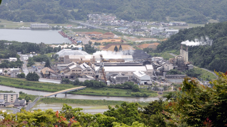 現在の日本冶金工業大江山製造所