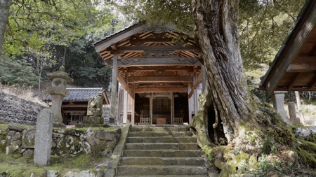 六神社(下岡)