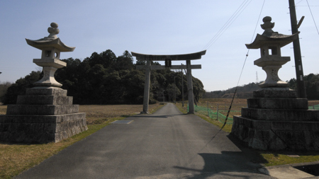 八幡神社(峰山町長岡)