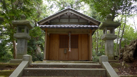 穂曽長神社(井辺)