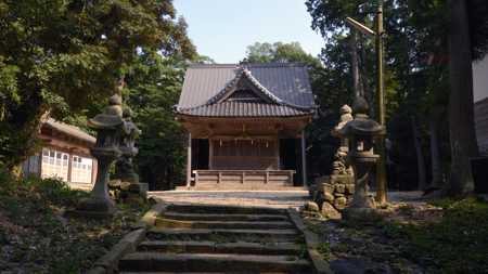 深田部神社(黒部)