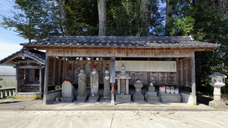 神宮寺地蔵(金谷)