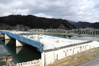 新大川橋もまもなく完成