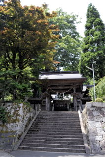 大川神社中門
